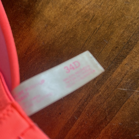 34 d Victorias secret pink brand bra. - Picture 6 of 7